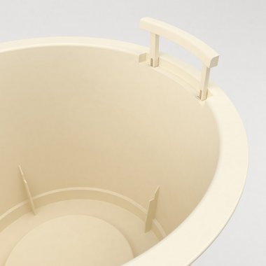 Vaso in plastica Conca Style - Dettaglio della maniglia aperta Vaso in plastica Conca Style - Dettaglio della maniglia aperta